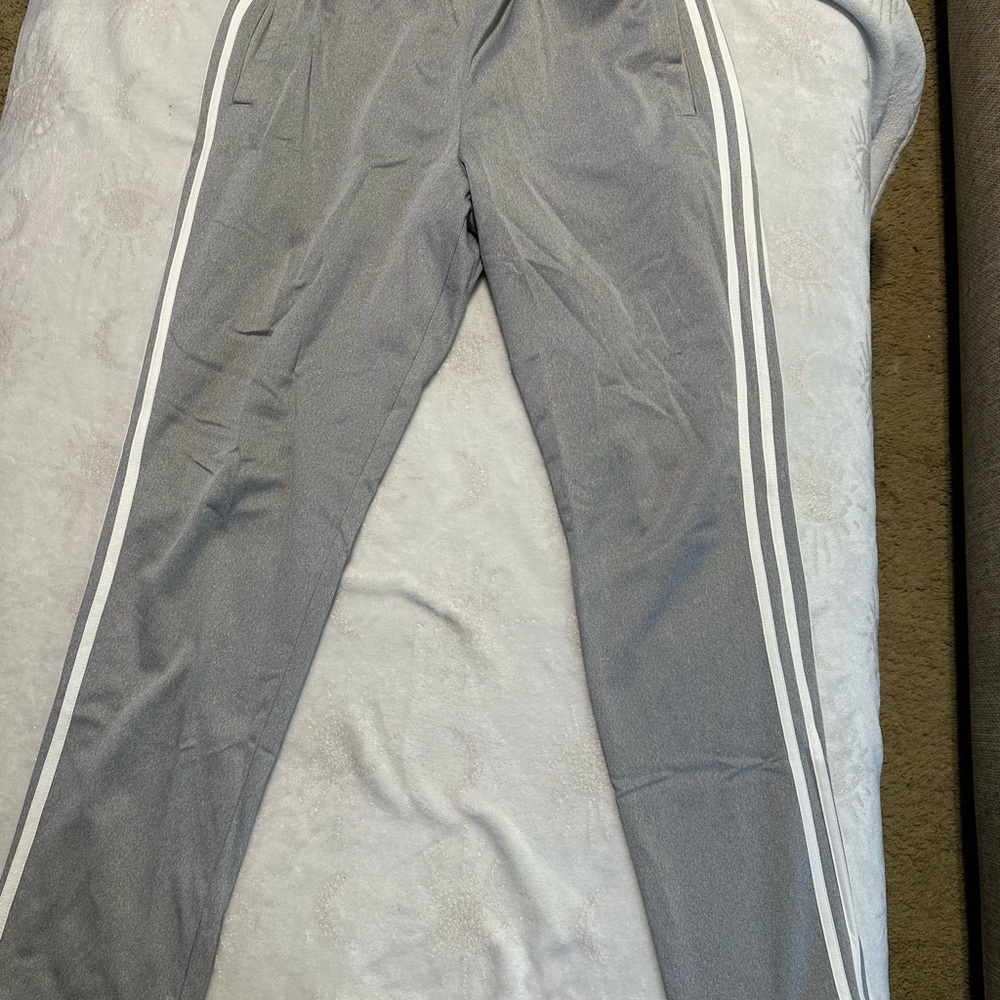 Adidas Gray Sweatpants with Iconic Three-Stripe Design